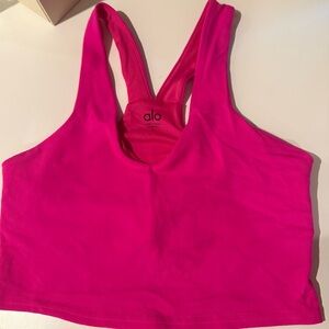 ALO Yoga Fuchsia Activewear Top